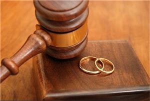 طلاق به دلیل عسر و حرج زوجه چه شرایط و اثراتی دارد؟